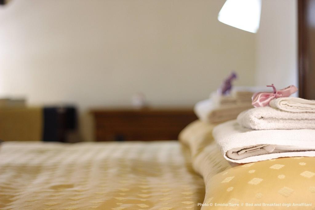 Amalfitani Salerno Centro Bed & Breakfast エクステリア 写真
