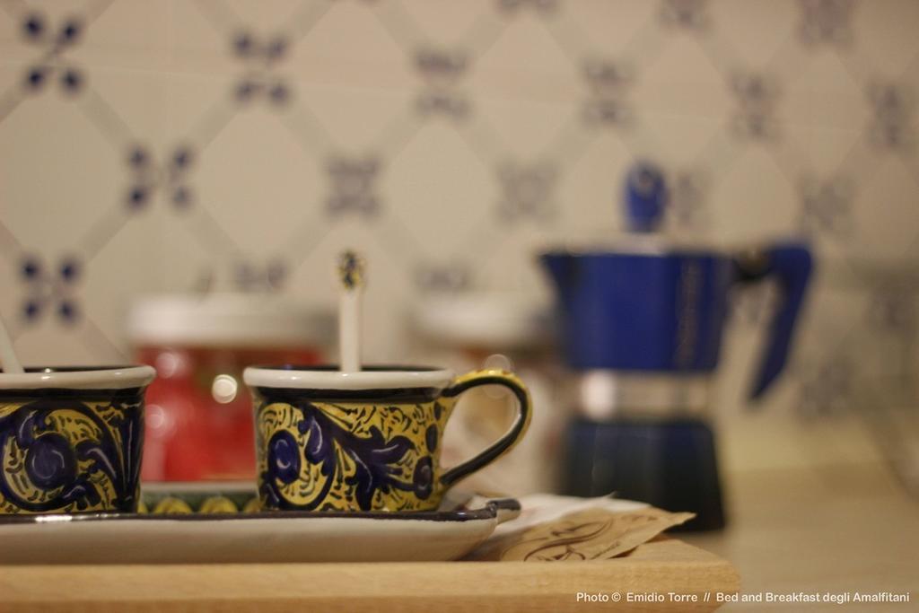 Amalfitani Salerno Centro Bed & Breakfast エクステリア 写真