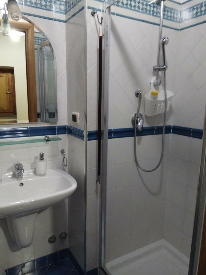 Amalfitani Salerno Centro Bed & Breakfast エクステリア 写真