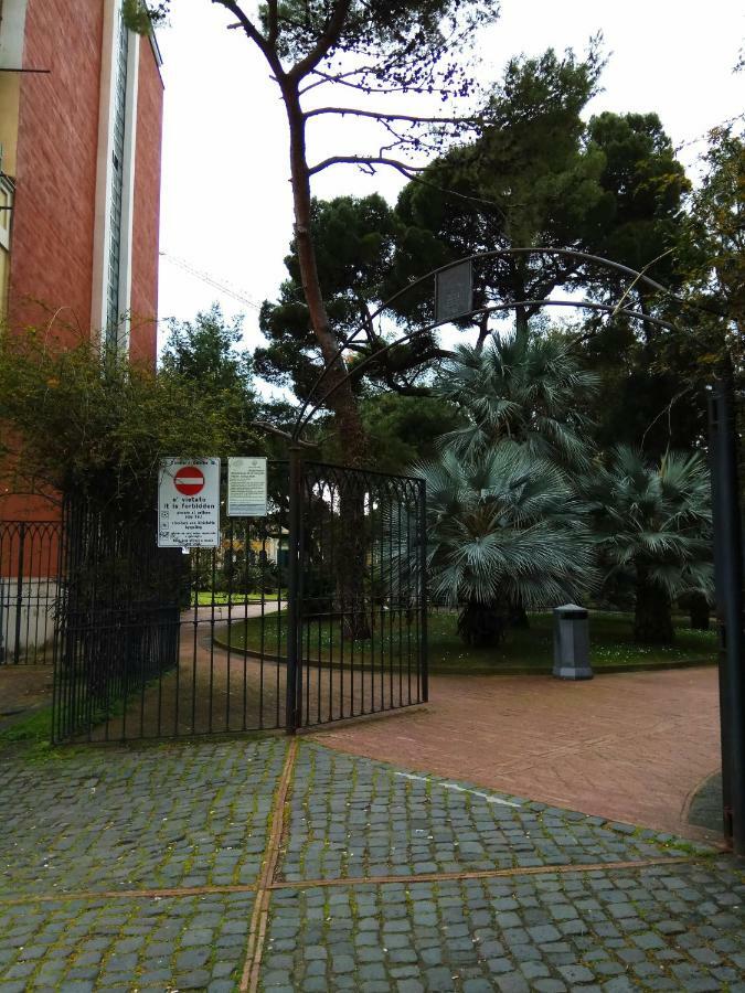 Amalfitani Salerno Centro Bed & Breakfast エクステリア 写真